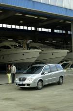 Lancia Phedra 2002 года